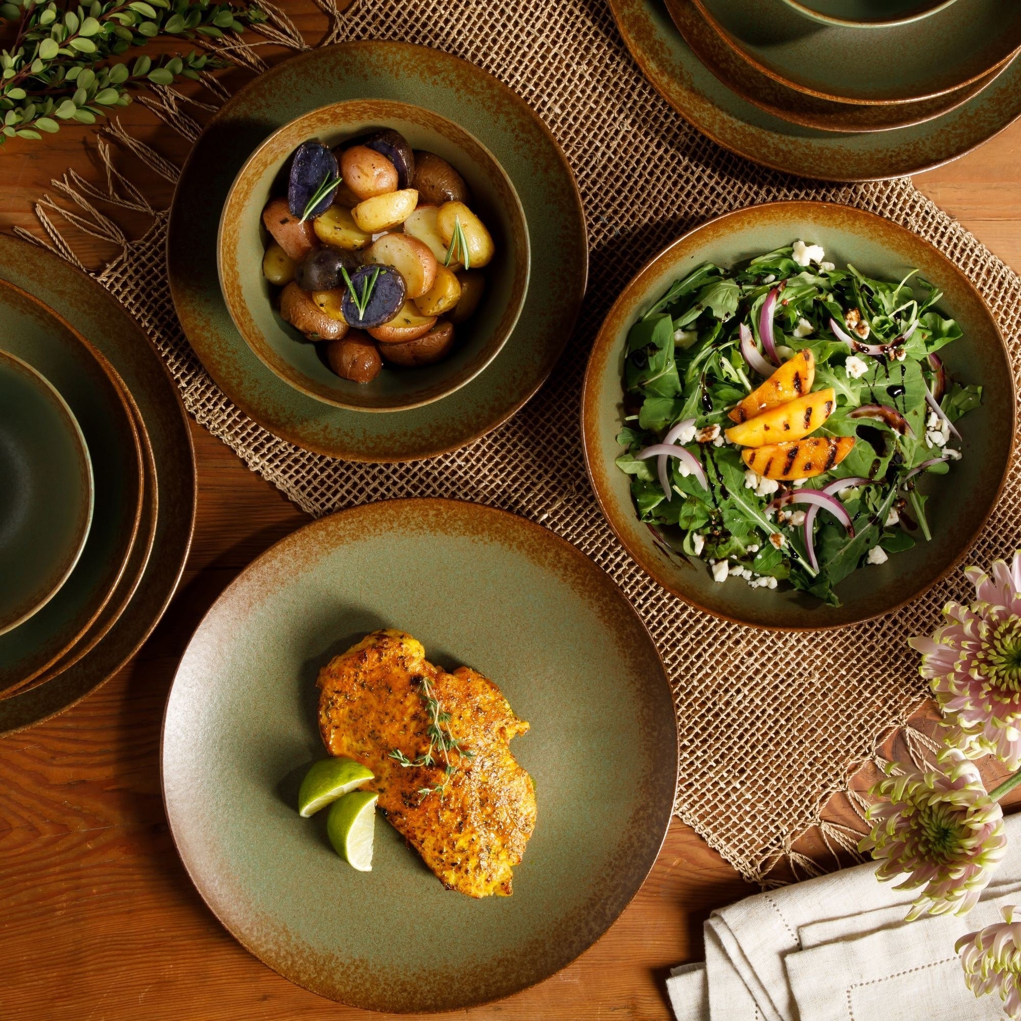 Bloomhouse Palermo Sun Service de table 16 pièces en grès émaillé réactif avec assiettes et bols à double bol