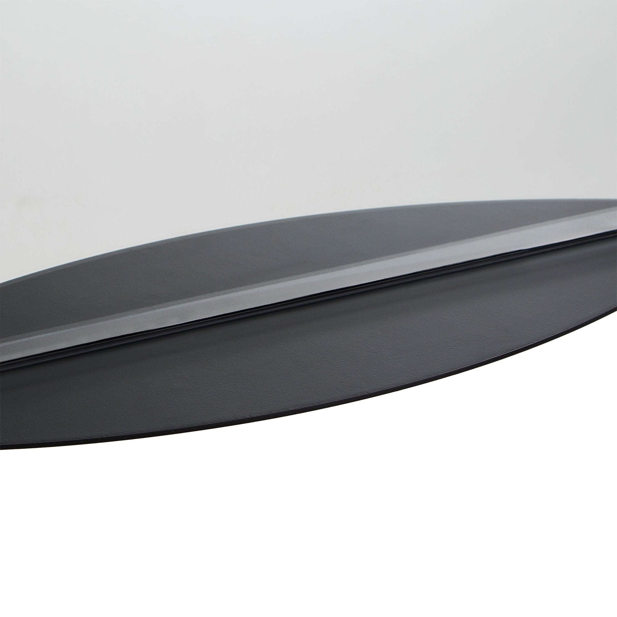 Miroir mural arqué en métal Concord avec étagère par iNSPIRE Q Bold