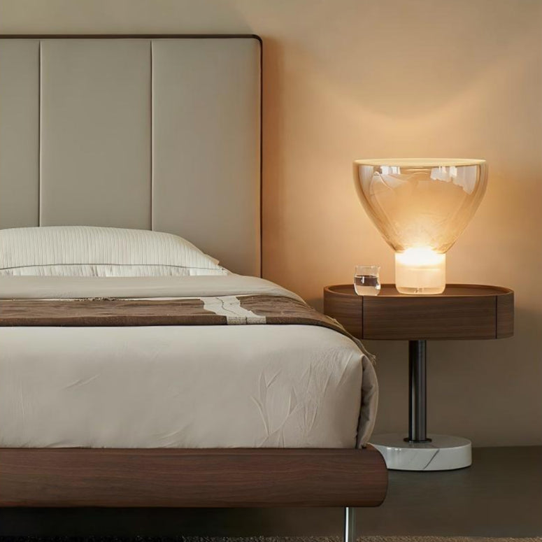 Muffin Edge Leather Bed