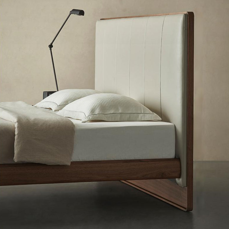 Muffin Edge Leather Bed