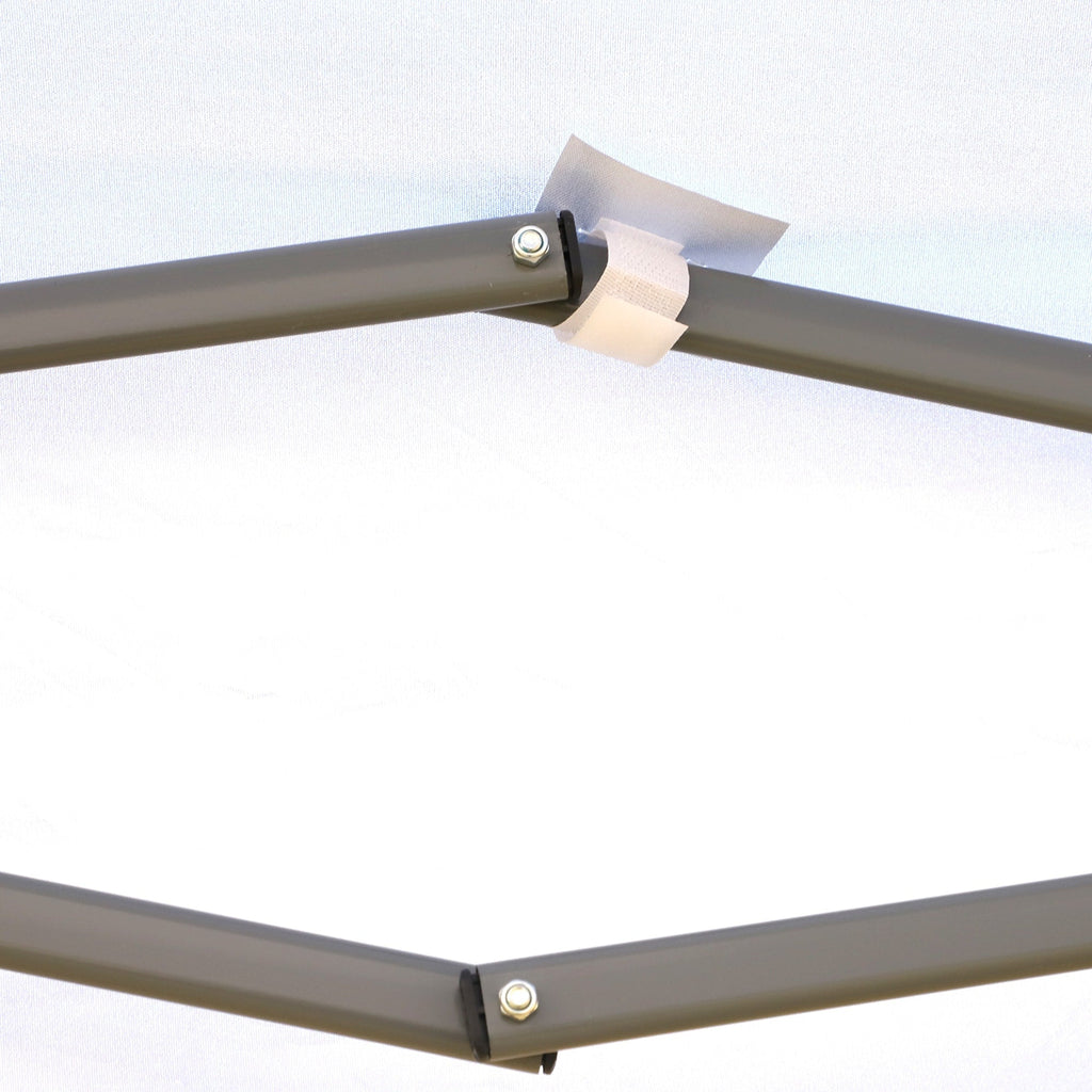 Auvent pop-up robuste Outsunny avec cadre robuste, toit anti-UV et sac de transport pour terrasse, jardin, plage et arrière-cour