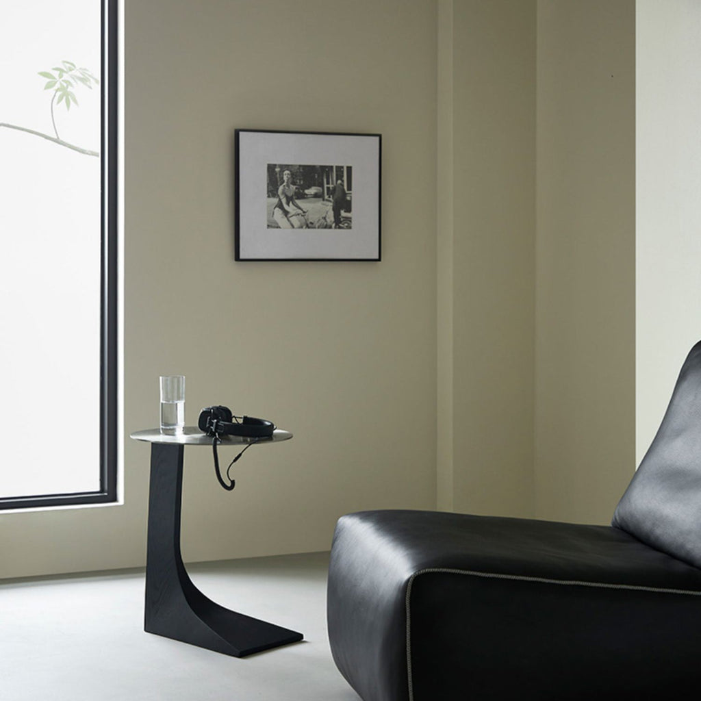 Sea Lion Stainless Steel Round Side Table