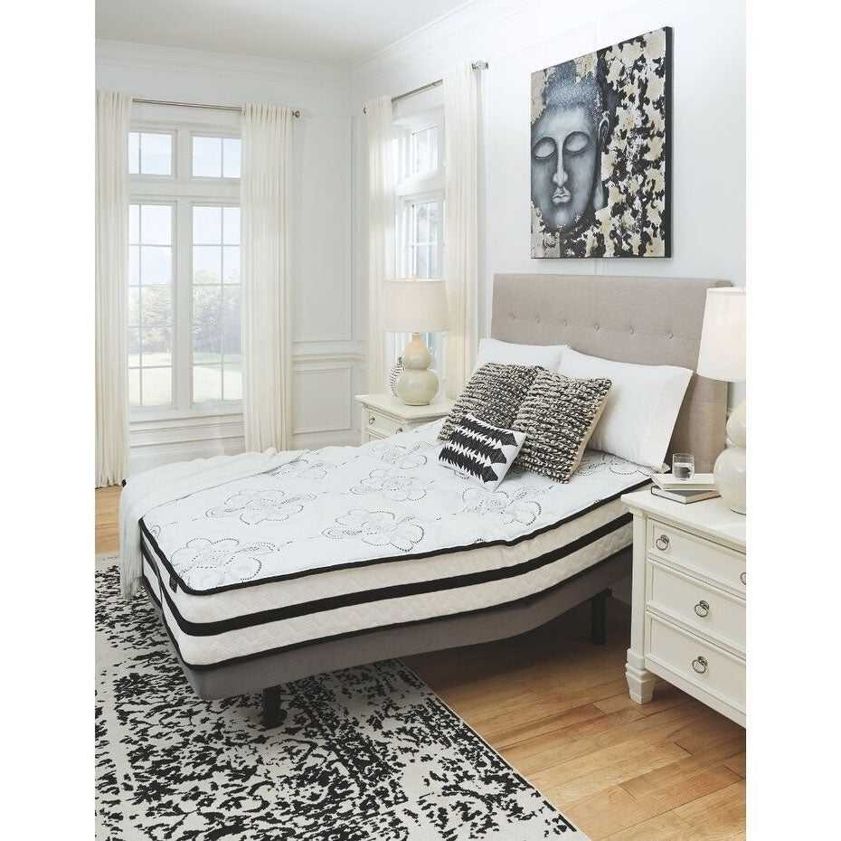 Matelas hybride Signature Design by Ashley Chime de 10 pouces dans une boîte