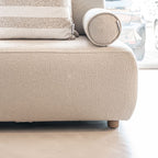 Pieds en bois de teck de Lagos