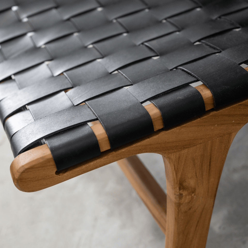 Fauteuil lounge en cuir noir