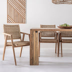 Chaise de salle à manger sereine