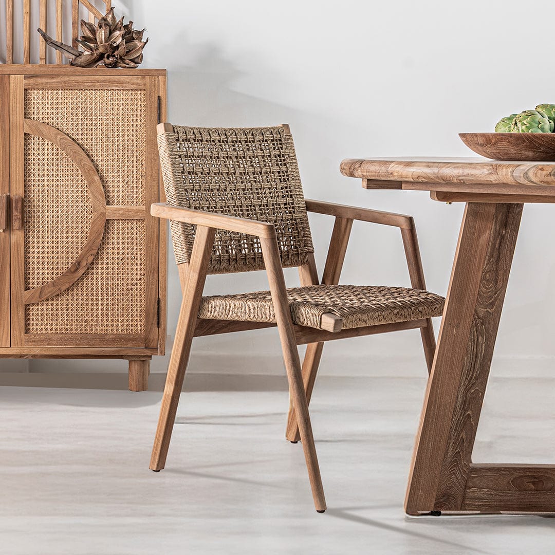 Chaise de salle à manger sereine